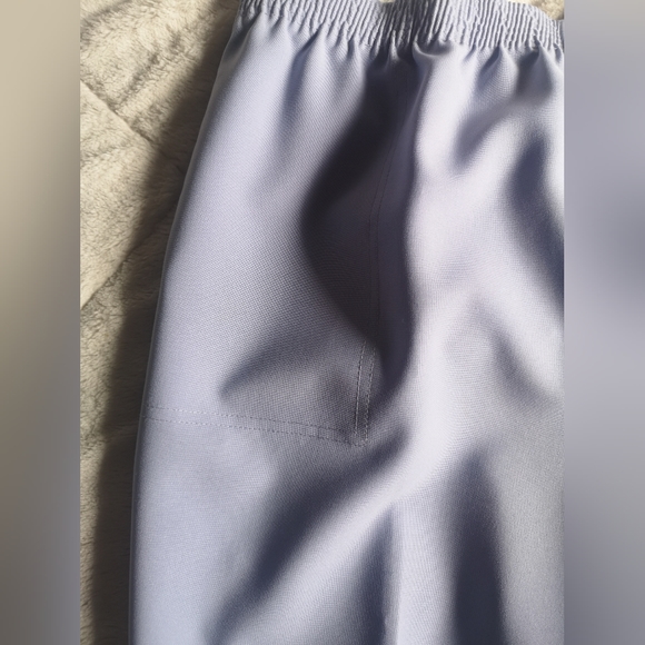 Light purple pants. Size 18 - Picture 6 of 11